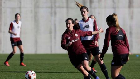 El Athletic apoya el modelo para el fútbol femenino impulsado por la Federación