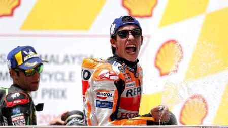 Márquez suma y sigue y logra en Malasia la novena victoria del año