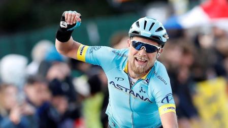Cort Nielsen (Astana) sorprende en la fuga y Kwiatkowski es nuevo líder de la París-Niza