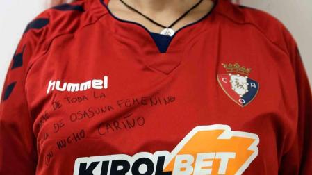 La camiseta del Femenino no está a la venta