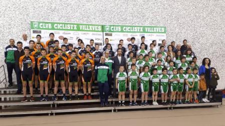 El Villavés presenta sus armas