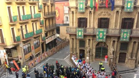 Los toros vuelven hoy a Pamplona con el rodaje de la película china 'Line Walker II'