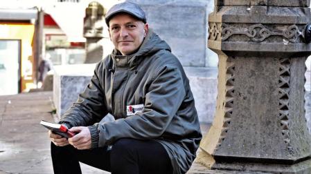 Juantxo Skalari: “La vida me llevó a dejar Pamplona e  ir a Cataluña”