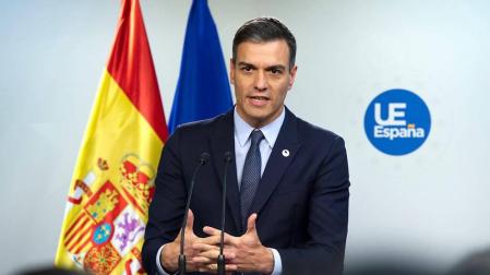 Sánchez elude valorar querellas y reitera que hay que acatar lo que diga la JEC