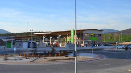 Atalaya adquiere un centro comercial en Olaz