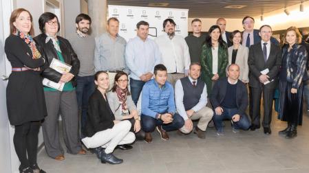 Emprendedores y autoridades que asistieron a la presentación de la cuarta edición del programa Orizont en la Ciudad Agroalimentaria de Tudela.