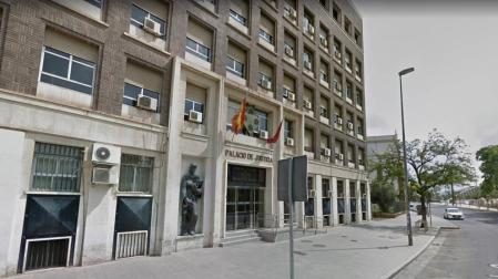 Diez años de cárcel por abusar de un niño en la casa que compartían