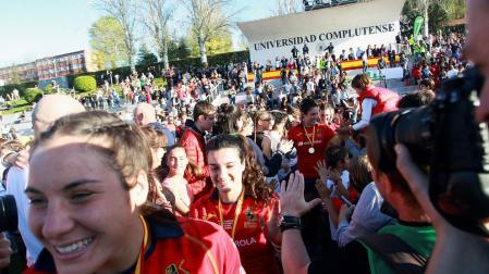 Récord de público en un partido de rugby femenino con 9.000 espectadores