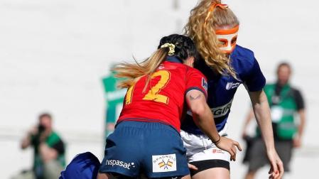 La selección española, con las navarras Saioa Jaurena y Maika Brust, se proclamaron campeonas de Europa tras vencer en la final a Países Bajhos por 54-0.