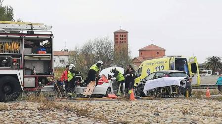 Trasladado al Hospital de Calahorra tras sufrir un accidente en San Adrián