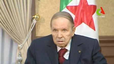 Bouteflika presenta su dimisión como presidente de Argelia