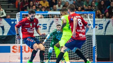 Osasuna Magna recibe al Barça Lassa con el objetivo de recuperar el tercer puesto