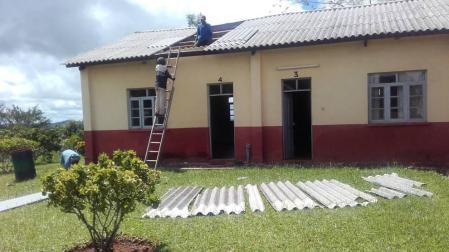 Resurgiendo del ciclón en Mozambique