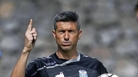 José Luis Martí, cuando era entrenador del Tenerife.