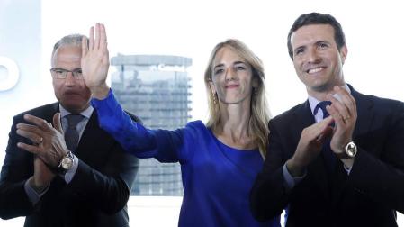 Casado acusa a Sánchez de querer pactar con "manos manchadas de sangre"