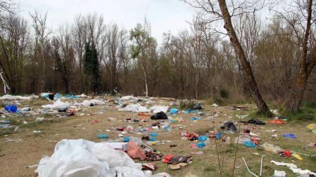 Iphones contra la basura del Día del Ángel