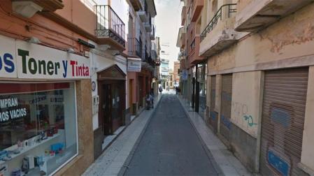 Detenido en Granada por apuñalar a un limpiacristales que le miró mal