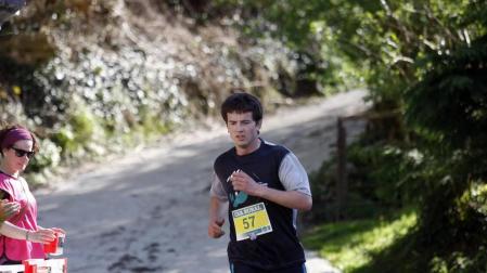 Más de 400 corredores han participado en la carrera.