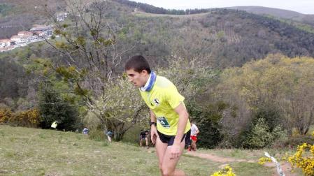 Ainhoa Sanz y Oier Ariznabarreta se han impuesto en la carrera celebra en Bera.