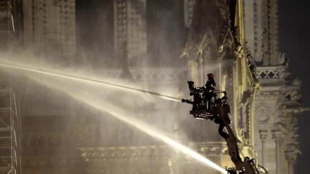 La sugerencia de Trump sobre el incendio de Notre Dame que no gustó a las autoridades francesas