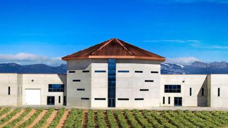 Bodegas  Martínez Corta, ubicada en Uruñuela, adquirida por Bornos