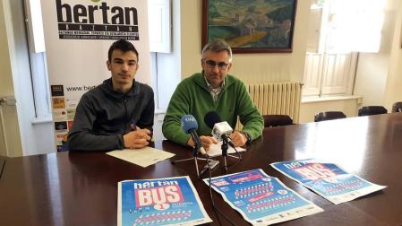 Presentación de la campaña del servicio 'Bertan bus'.