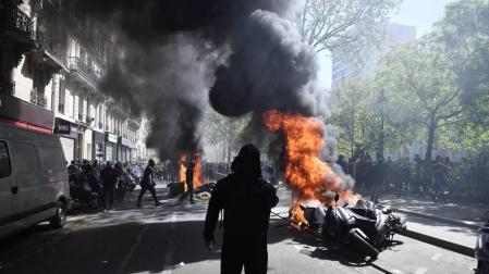 137 detenidos durante la jornada de protesta de los 'chalecos amarillos' en París