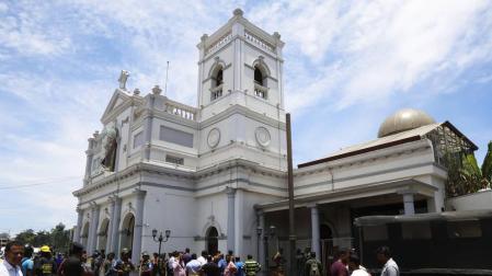 Al menos 138 muertos en Sri Lanka tras ataques a iglesias y hoteles de lujo