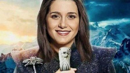 Ciudadanos convierte a Inés Arrimadas en Khaleesi, de 'Juego de tronos'