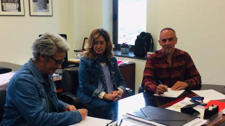 Educación firma el convenio con la Escuela Navarra de Teatro para el año 2019