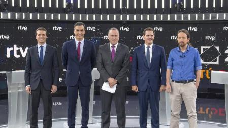 Unos monólogos crispados sustituyen al debate