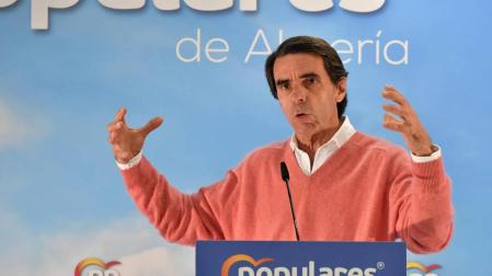 Aznar: "Si me encuentro a alguno de los candidatos, me dura muy poco"