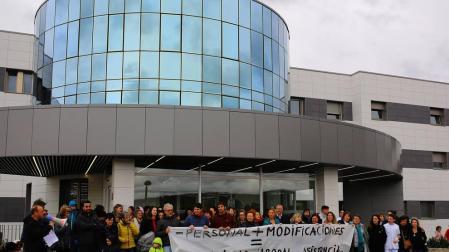 Una oferta de última hora frena las protestas en la clínica San Miguel