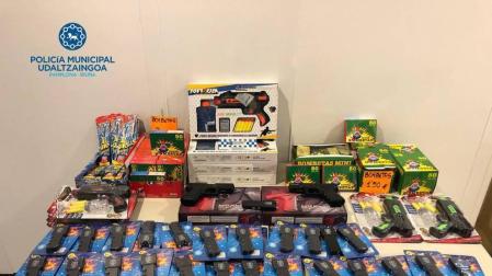 Intervenidas varias armas de juguete y material pirotécnico en las fiestas de San Jorge.