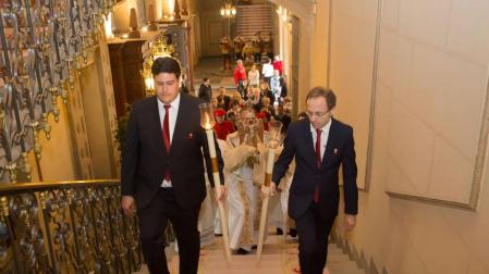 El Ángel de Aralar visita el Palacio de Navarra