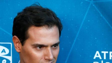 La frase de Rivera y otras: "Soy hijo de una madre, marido de una esposa y padre de una hija"