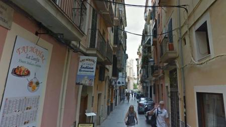 Tres heridos graves en un bar de Palma por deflagración de cócteles flameados