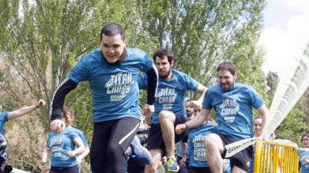 320 deportistas han afrontado la primera edición de la Titan Cross, una nueva carrera de obstáculos (OCR) surgida por la iniciativa de la Asociación Juvenil Becabe.