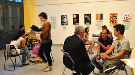Civican organiza una 'Biblioteca humana' para promover la convivencia