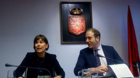 Barkos cuestiona las "formas" de Jokin Castiella al romper su DNI en un vídeo