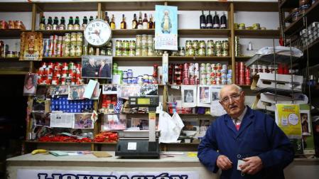Amalio se jubila a los 90 años