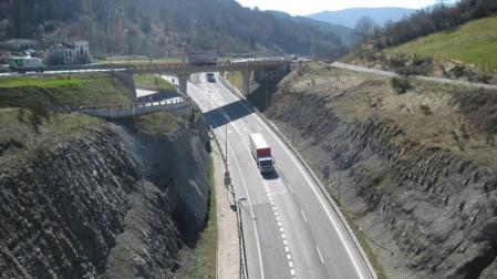 El peaje de Etxegarate, más cerca de Navarra