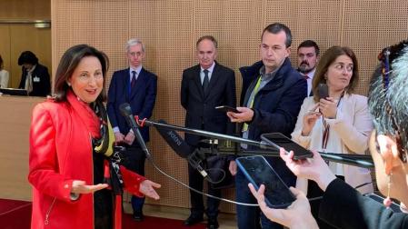 Robles: "La salida de la fragata de la misión de EE UU es por un cambio no pactado"