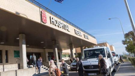 La externalización de Dermatología reduce la espera a la mitad en la Ribera