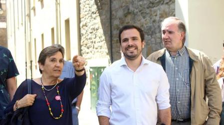 El líder de IU, Alberto Garzón, ha visitado Pamplona este miércoles y ha participado en la rueda de prensa junto a los candidatos de Izquierda Ezkerra