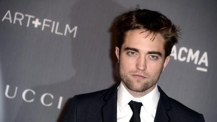 Robert Pattinson: "El final de 'Amanecer Parte 2' es extra&ntilde;o"