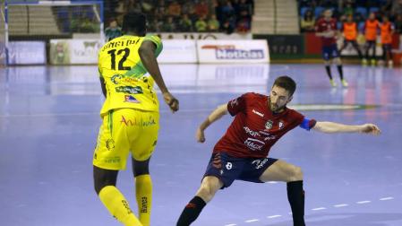 Osasuna Magna doblega al Jaén y fuerza el desempate