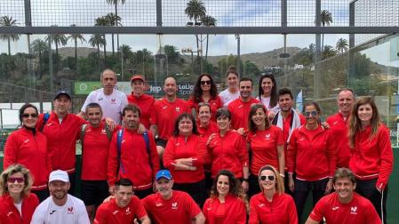 La selección navarra masculina de veteranos asciende a Primera