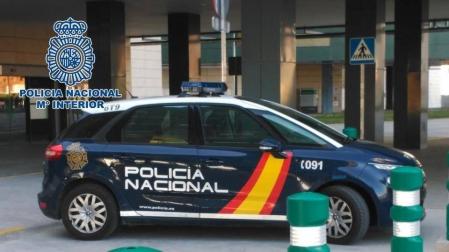 Detenido un joven tras embestir a varios coches policiales durante una persecución por Granada