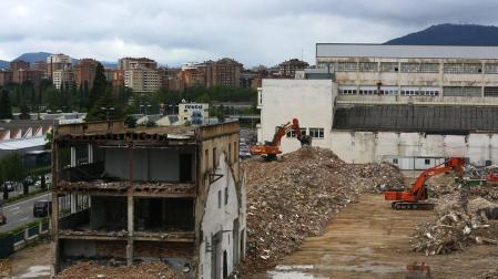 La antigua fábrica de Super Ser, reducida a escombros